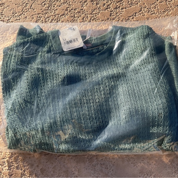NWT Free People H2O Crew Pullover Open Stitch Knit Top Green Medium OB1505557 - Picture 7 of 11